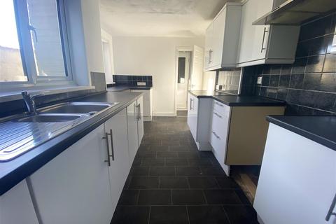 2 bedroom house for sale, Strathcona Villas, Ceylon Street, Hull