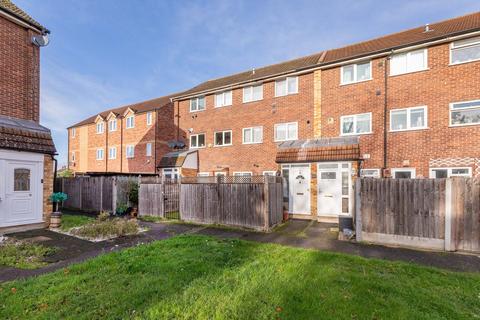 undefined, Hadley Court, Coleridge Crescent, Colnbrook SL3