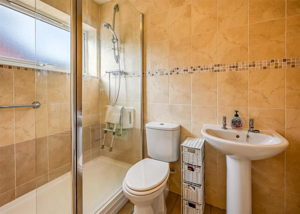 12a Blakeley Heath Drive-4.jpg