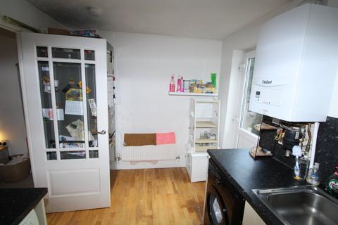 2 bedroom end of terrace house for sale, Gibson Way, Lutterworth LE17
