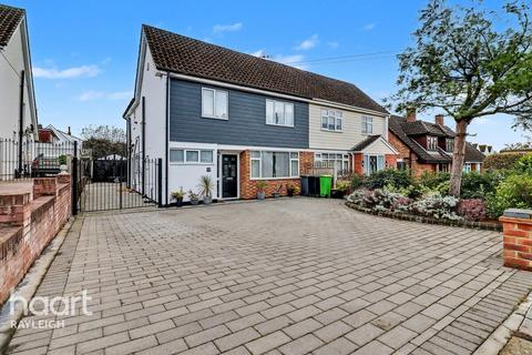 Kingswood Crescent, Rayleigh