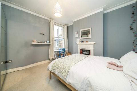 undefined, Burnbury Road, London SW12