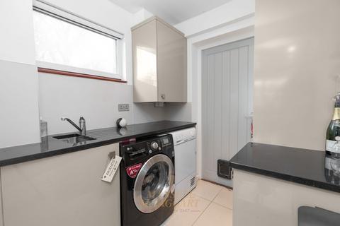 4 bedroom detached house for sale, Erica Way, Crawley RH10