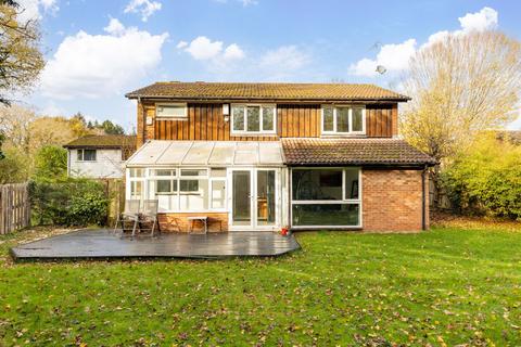 undefined, Erica Way, Crawley RH10