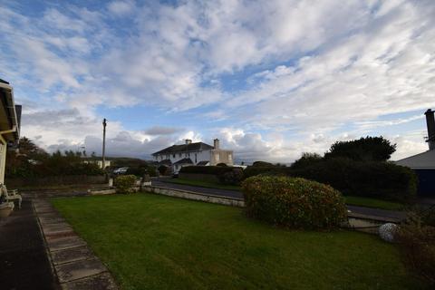 undefined, Lon Merllyn, Criccieth