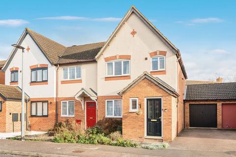 Summerfield Drive, Wootton, Bedford