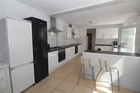 undefined, Ruthin Gardens, Cardiff CF24