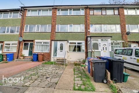 undefined, Rookwood Close, Grays