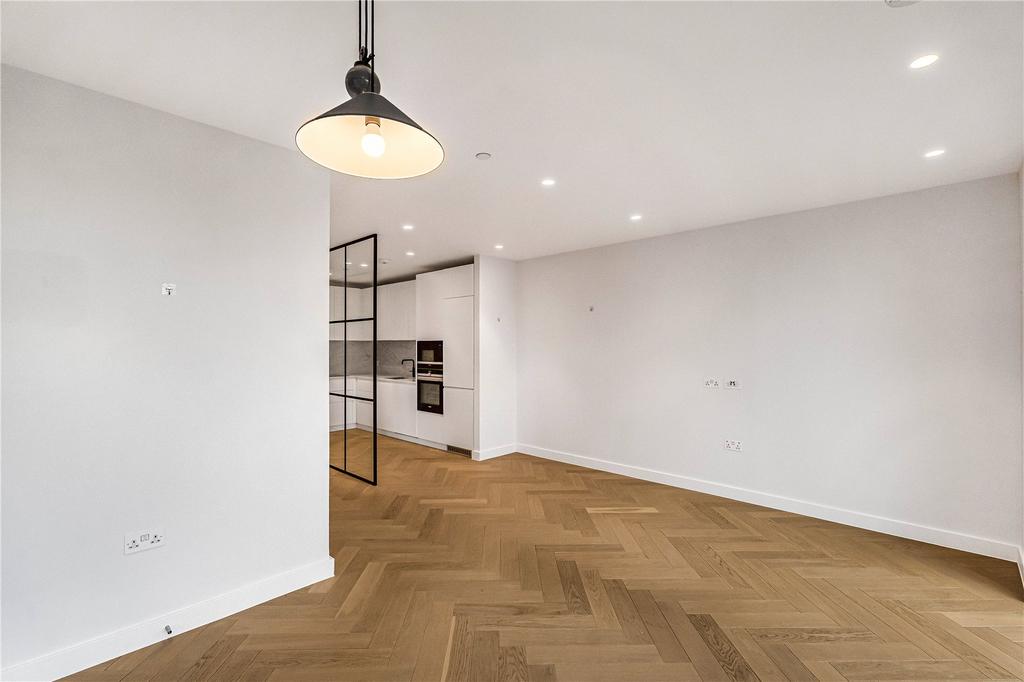 Kitchen/Reception