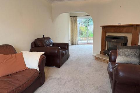 3 bedroom detached house for sale, Turner Rise, Oadby, Leicester