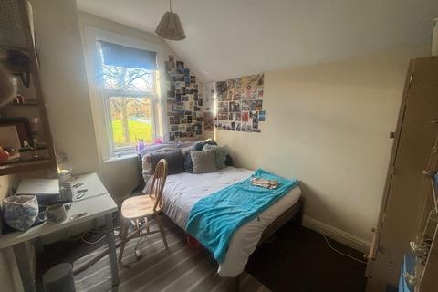 4 bedroom house to rent, Rothesay Avenue, Nottingham, NG7
