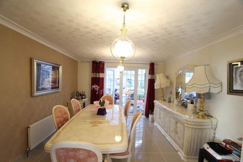 5 bedroom detached house for sale, Lowerfold Way, Shawclough, Rochdale