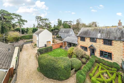 4 bedroom detached house for sale, Eastrop, Highworth, Swindon, SN6