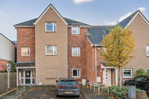 undefined, Oakley Road, Regents Park, Southampton, Hampshire, SO16