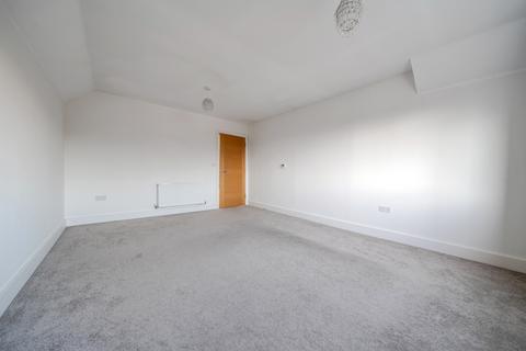 undefined, Oakley Road, Regents Park, Southampton, Hampshire, SO16
