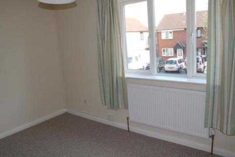 2 bedroom terraced house to rent, Dawson Drive, Felixstowe IP11