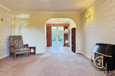 undefined, Kingsthorne Park, Hunts Cross, Liverpool, L25