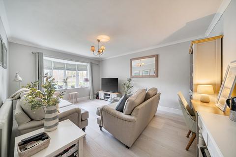 3 bedroom terraced house for sale, Whitegates Close, Croxley Green, Rickmansworth