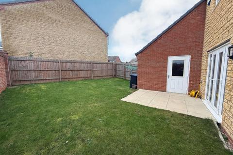 4 bedroom detached house for sale, Hawker Way, Northampton NN4