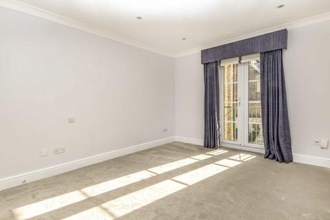 undefined, Parkgate Mews, London N6