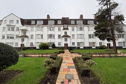 2 bedroom apartment for sale, Streatham Hill, London SW2