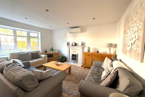 3 bedroom bungalow for sale, Naylor Close, Kidderminster, DY11