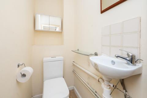 undefined, St. James Road, Sutton SM1
