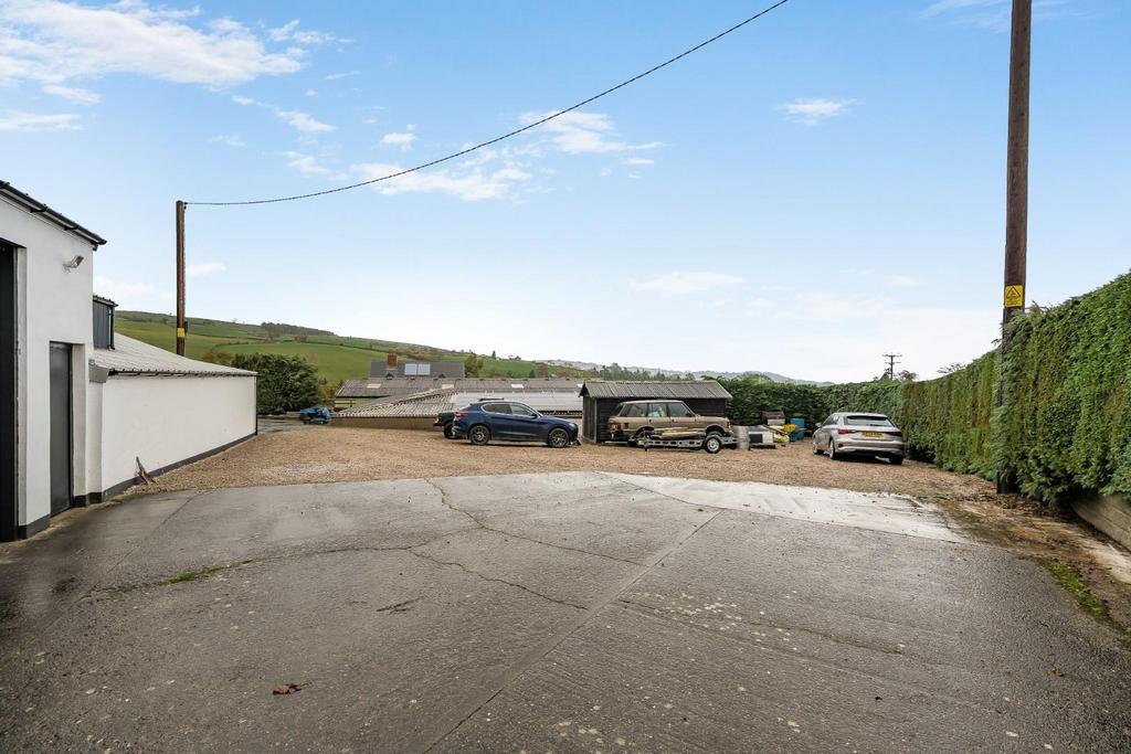 Parking area.jpg