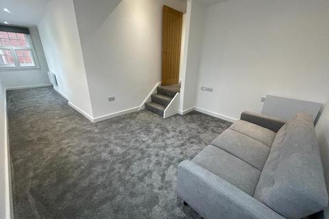 undefined, 33 Lowgate, Hull HU1