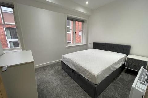 undefined, 33 Lowgate, Hull HU1