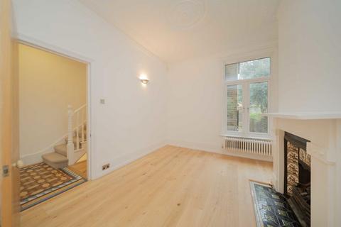undefined, Bovingdon Road, London SW6