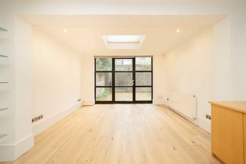 undefined, Bovingdon Road, London SW6