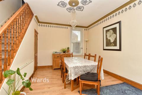 3 bedroom terraced house for sale, Windsor Road, Gillingham ME7