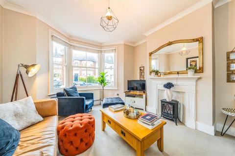 1 bedroom flat to rent, Queensmill Road, London SW6