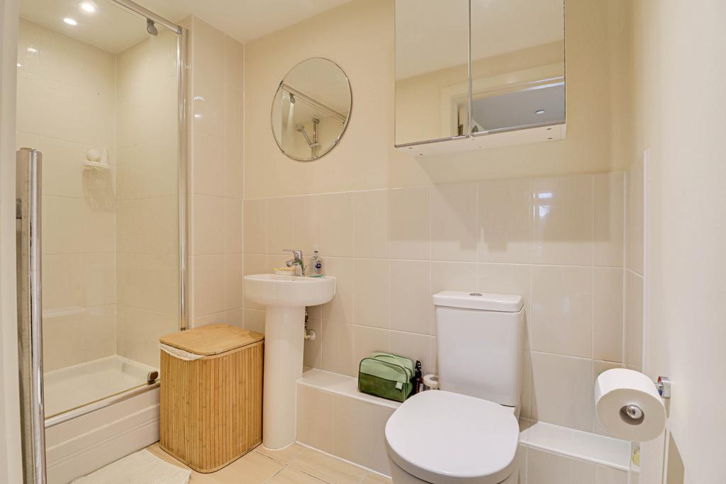 Ensuite Shower Room