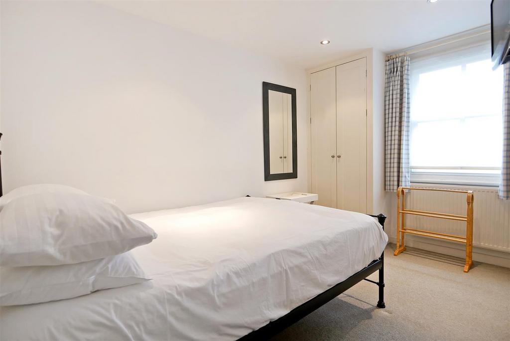 Bedroom.jpg