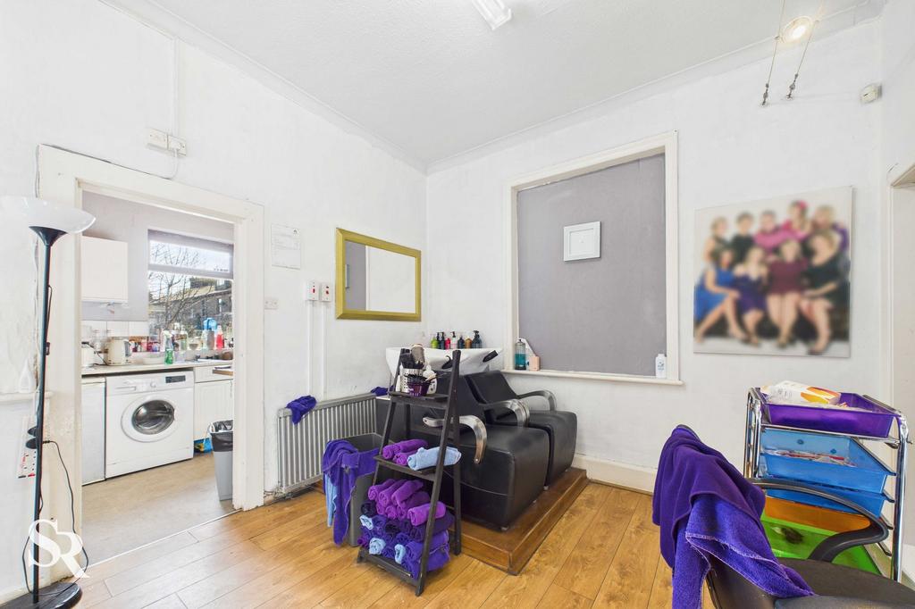 Salon Room 2