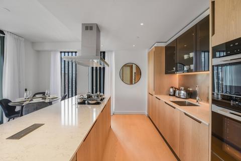 2 bedroom flat to rent, Nine Elms Lane London SW8