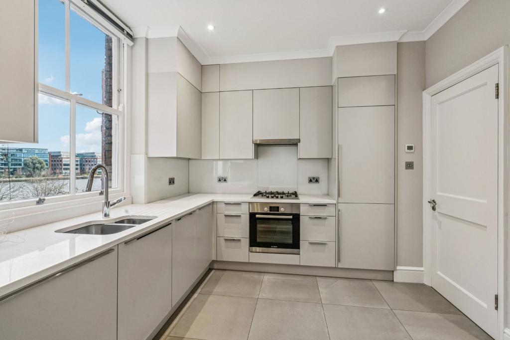 Kitchen/River View