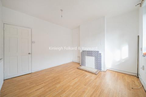 2 bedroom property to rent, Hemans Street, Stockwell, London, SW8
