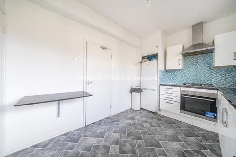 2 bedroom property to rent, Hemans Street, Stockwell, London, SW8