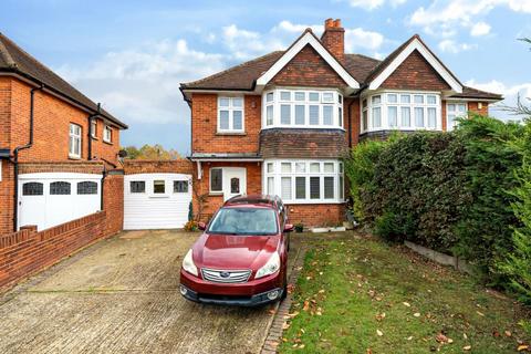 undefined, Convenient for Town Centre,  Berkshire,  RG30
