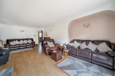 undefined, Convenient for Town Centre,  Berkshire,  RG30