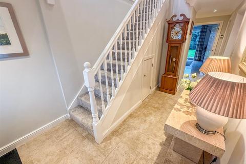 4 bedroom detached house for sale, Blythe House, Arddleen,