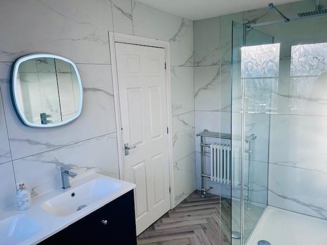 Ensuite