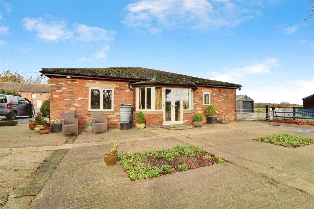 5ce7693a-IMG 1302-IMG 1304.jpg