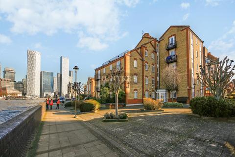 Rotherhithe Street, London SE16