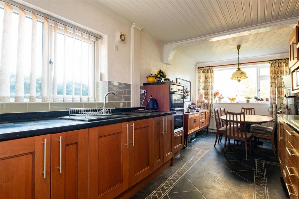 Kitchen / Diner