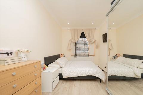 2 bedroom flat for sale, Lupus Street, London SW1V