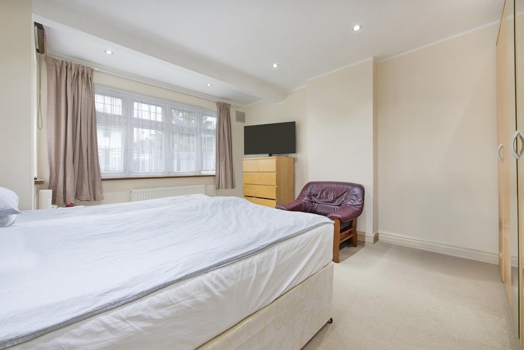 Bedroom 2 - FF Rear of Property